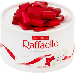 Конфеты RAFFAELLO с цельным миндальным орехом в кокосовой обсыпке, 100г, фотография